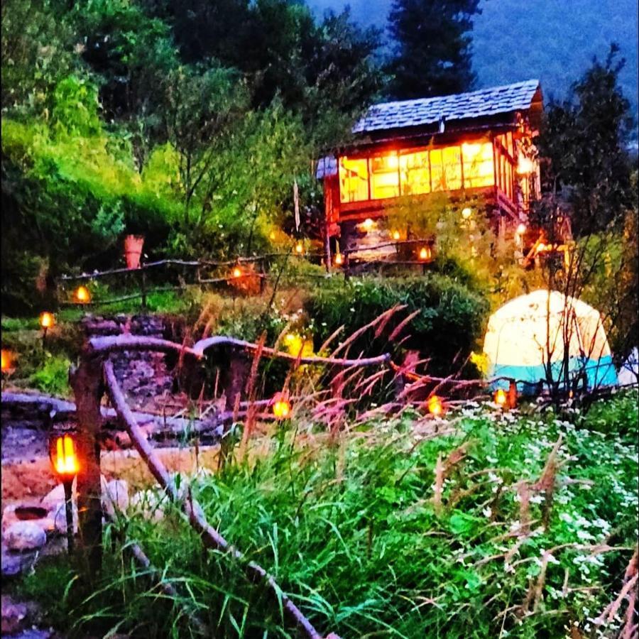 Parvatis Lap Luxury Hostel & Camps Kasol Eksteriør billede